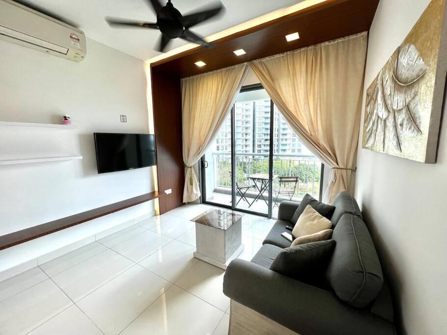 Teega Suites Puteri Harbour Iskandar Puteri #Poolview Seaview Nusajaya  Exterior foto